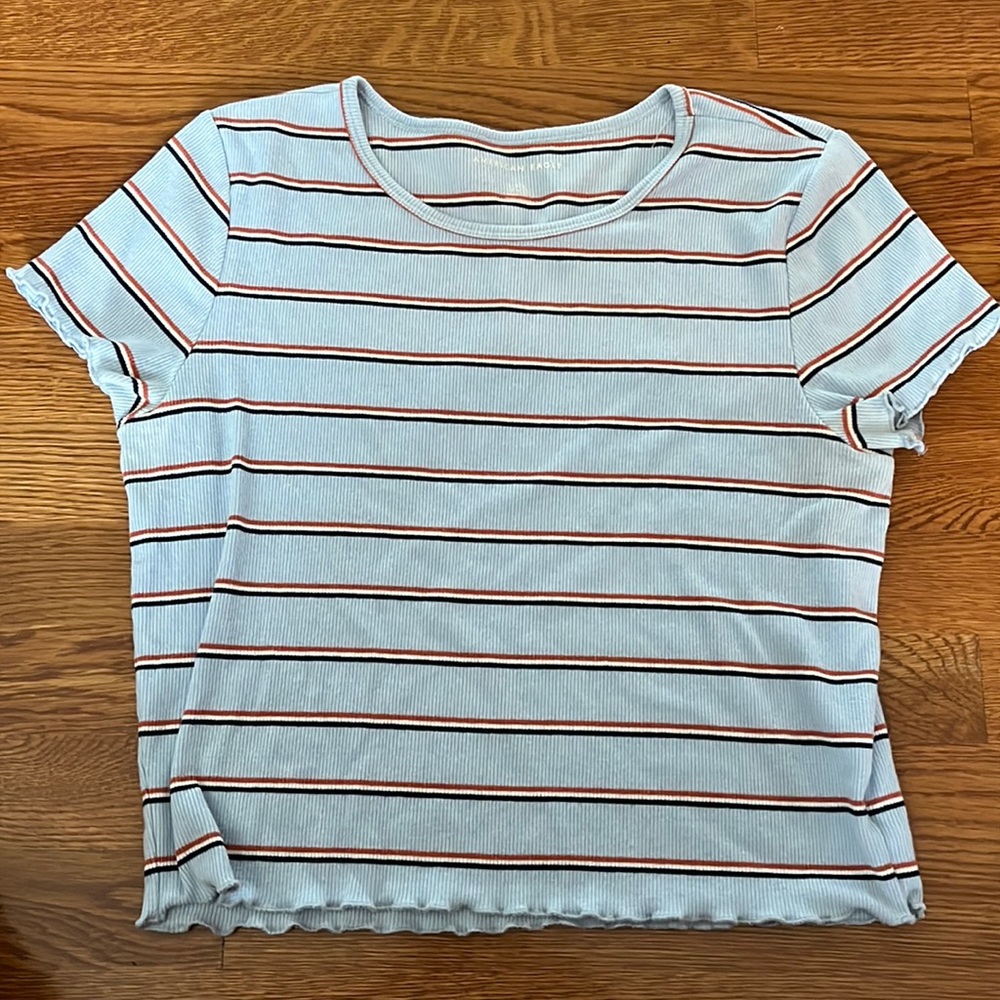 cropped baby tee